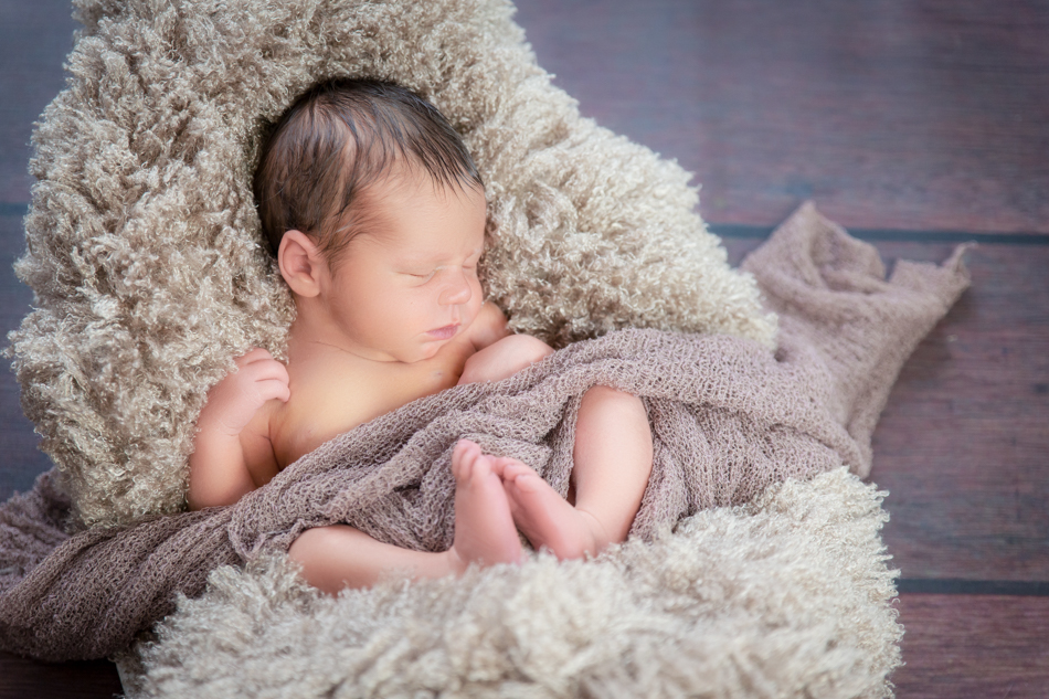 Babyfotograf Rheinfelden Neugeborenenfotoshooting