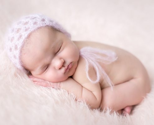 Neugeborenenfotoshooting Baby 5 Tage alt